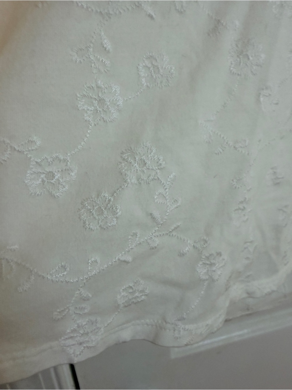 LOFT ivory coastal coquette floral embroidered blouse 🤍 - Picture 5 of 5